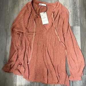 Women’s Zara blouse